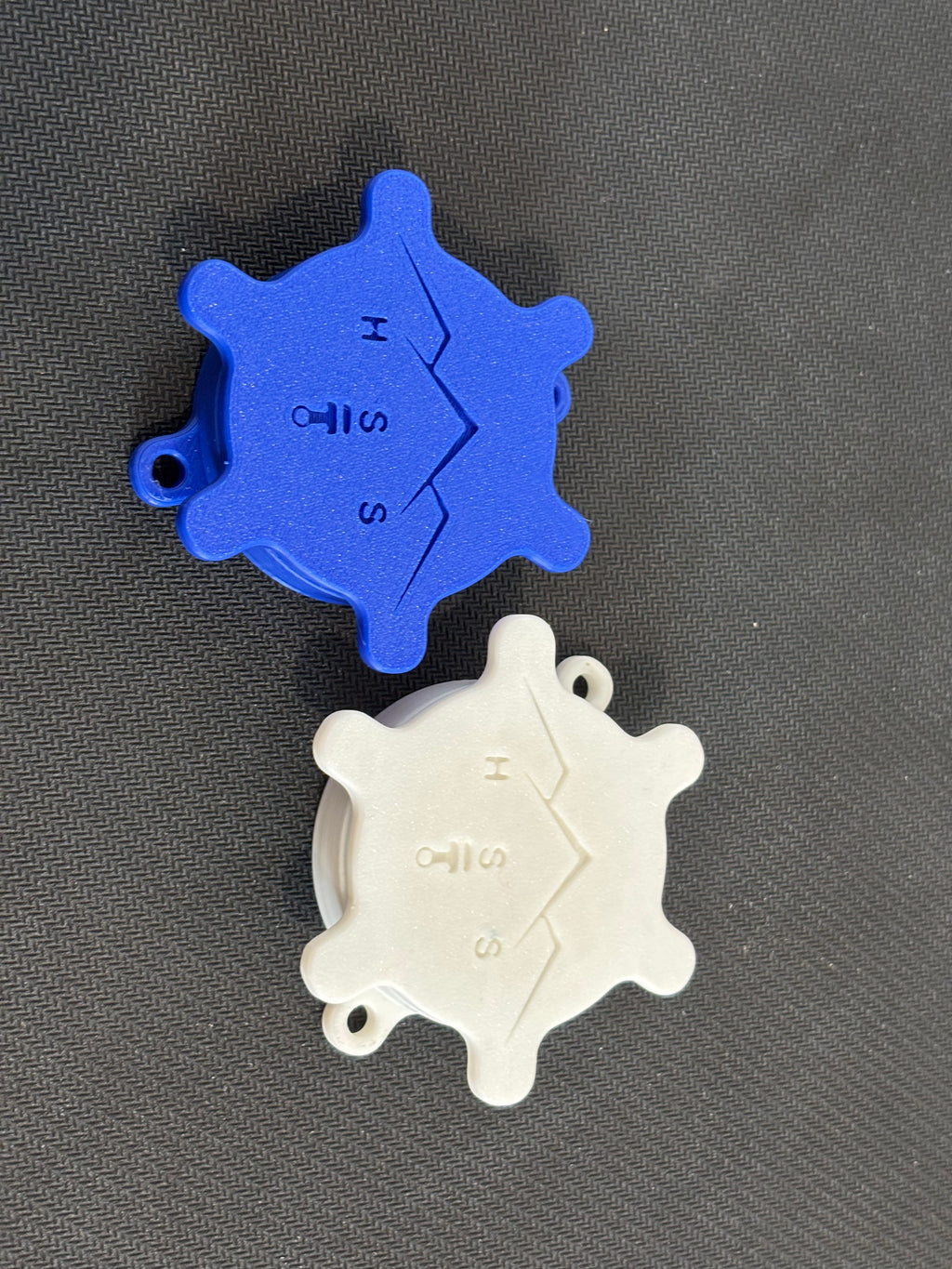 Apple AirTag Motorsport Mount